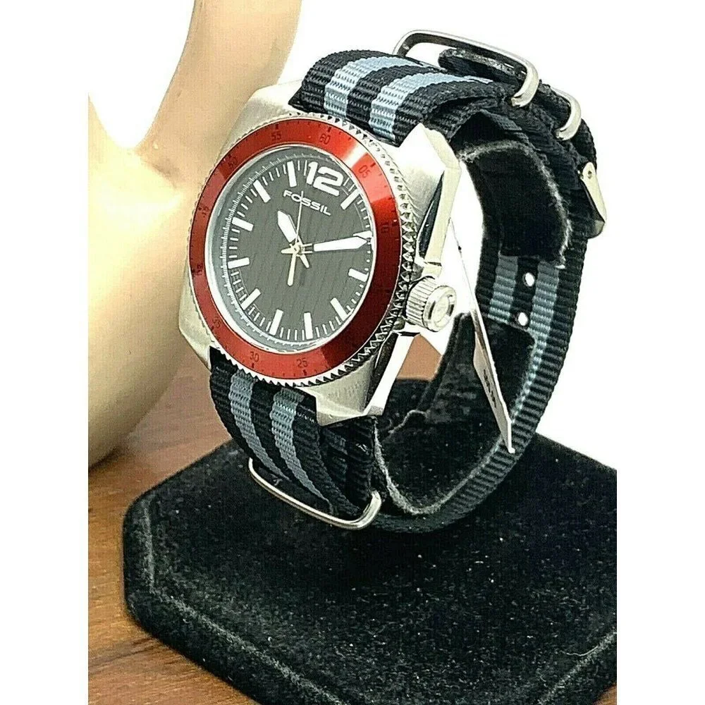 Fossil Men's Watch WB1042 Quartz Red Bezel 38mm Black Gray Nylon NATO St…
